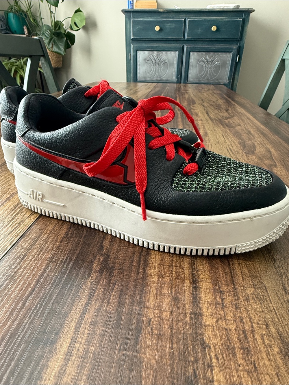 Nike Air Force 1 Sage Low Platform Sneakers Black Red Women’s Size 7 sample - Picture 6 of 10